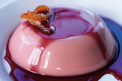 Гранатовая паннакотта – рецепт к 14 февраля. Нежнейший десерт ко дню Святого Валентина. 