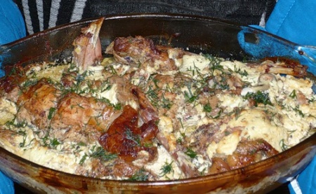 Блюдо из кролика в духовке. Рецепт с фото тушенного кролика в сметане с грибами в духовке 