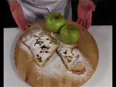 Obuoliu pyragas. Apple strudel. Яблочный пирог. Whirlpool receptas. Obuoliu pyragas. Apple strudel. Яблочный пирог. Whirlpool receptas.