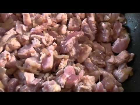 Спагетти с куриным филе и соусом Спагетти с куриным филе и соусом