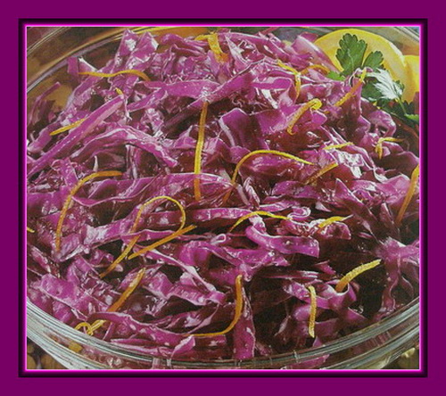 Салат из краснокочанной капусты с фасоль