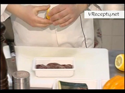 Куриная печень с овощами Куриная печень с овощами