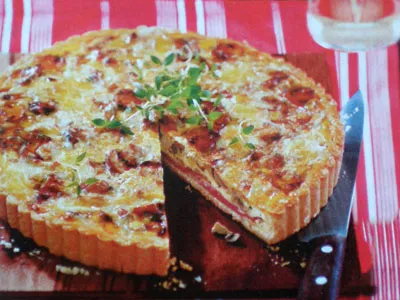 Торт из грибов и ветчины