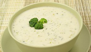 Рецепт - Суп с сыром и брокколи