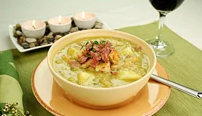 Суп из картофеля и сыра