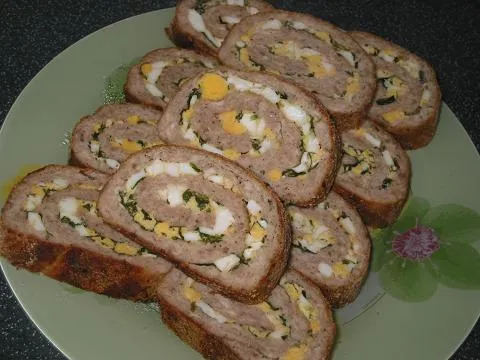 Рулеты мясные