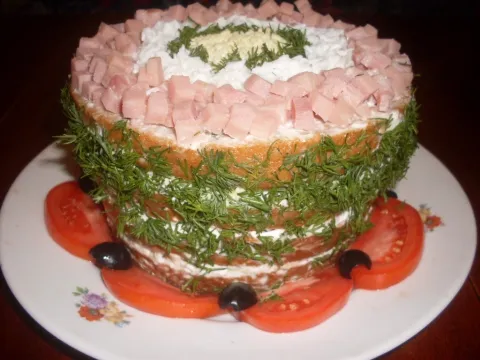 Бутербродный торт с паштетом