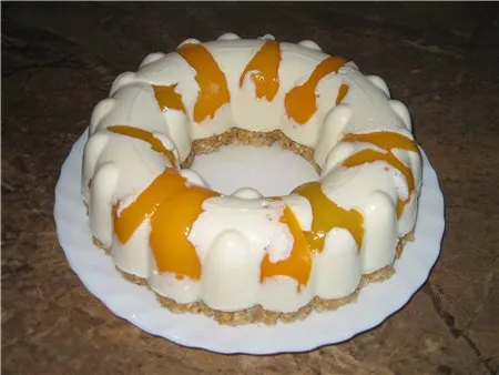 Творожный десерт с персиками