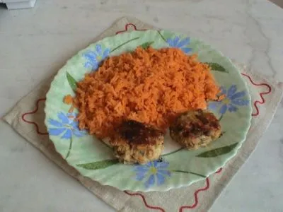 Розовый рис