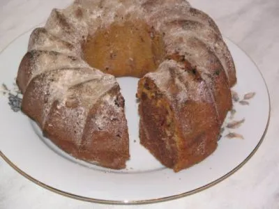 Кекс с медом и орехами