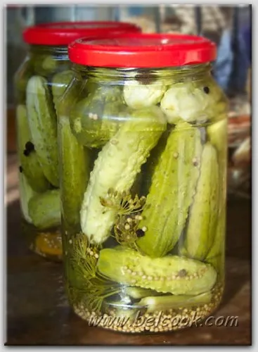 Огурцы маринованные