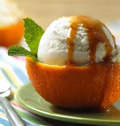 Мороженое с абрикосовым соусом (2)