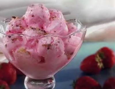 Мороженое с медом и корицей