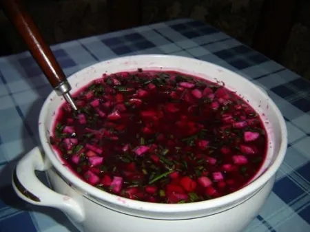Холодный борщ