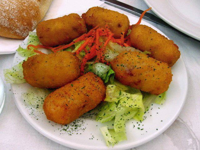 Картофельные крокеты с мясом