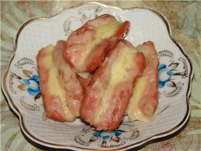 Сосиски со швейцарским сыром