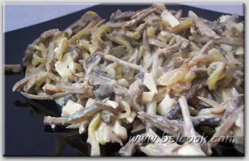 Салат из печени с грибами