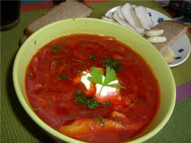 Борщ с куриными окорочками