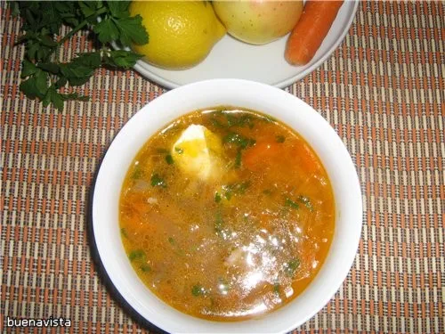 Щи с морской капустой и мидиями