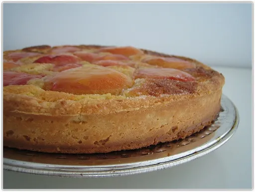 Маковый пирог с абрикосами