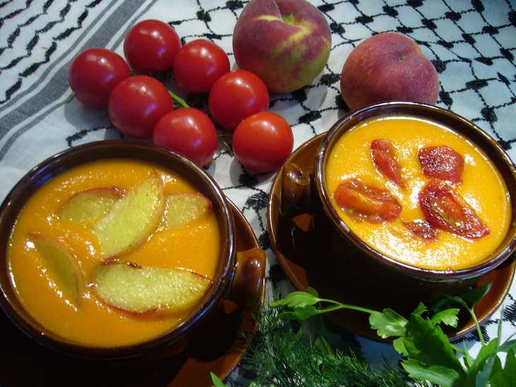 Суп персиковый с ромашкой