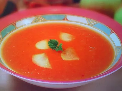 Суп-пюре из ревеня, кураги и яблок