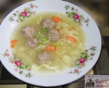 Суп овощной с фрикадельками
