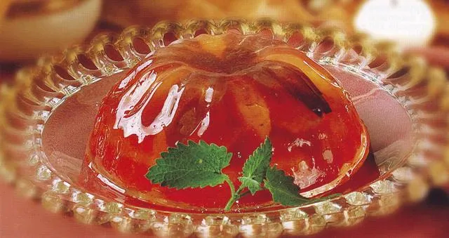 Желе со сливами и мандаринами